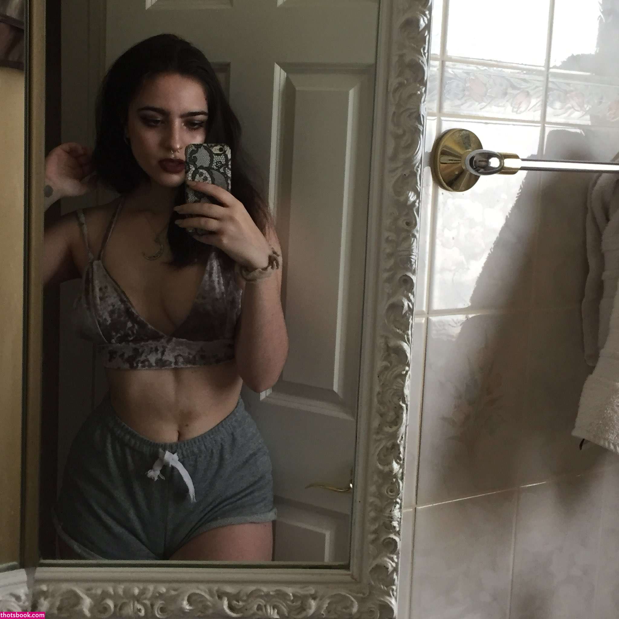 Artbitch666 Photo #93