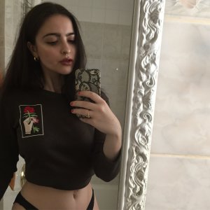 Artbitch666 Photo #42