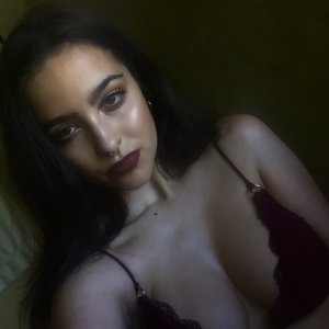 Artbitch666 Photo #76