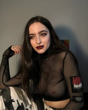 Artbitch666 Photo #87