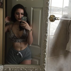 Artbitch666 Photo #93