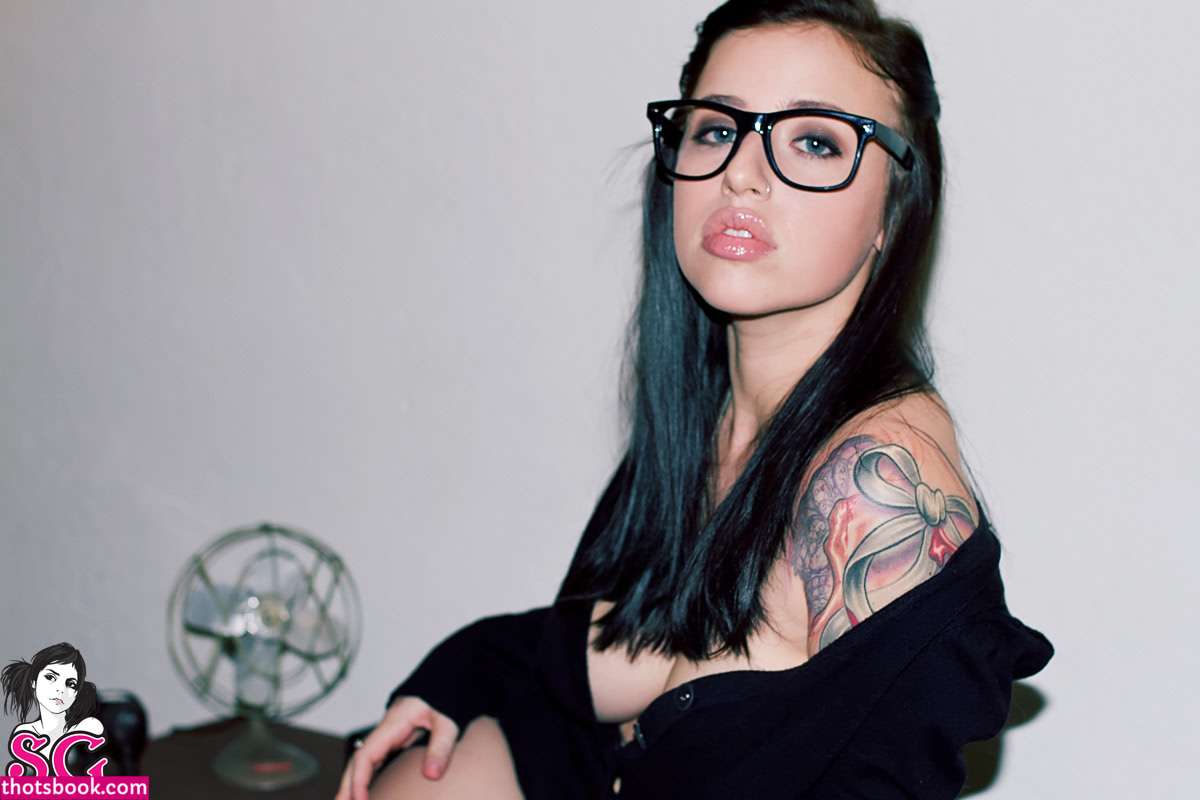 Sash Suicide Photo #177