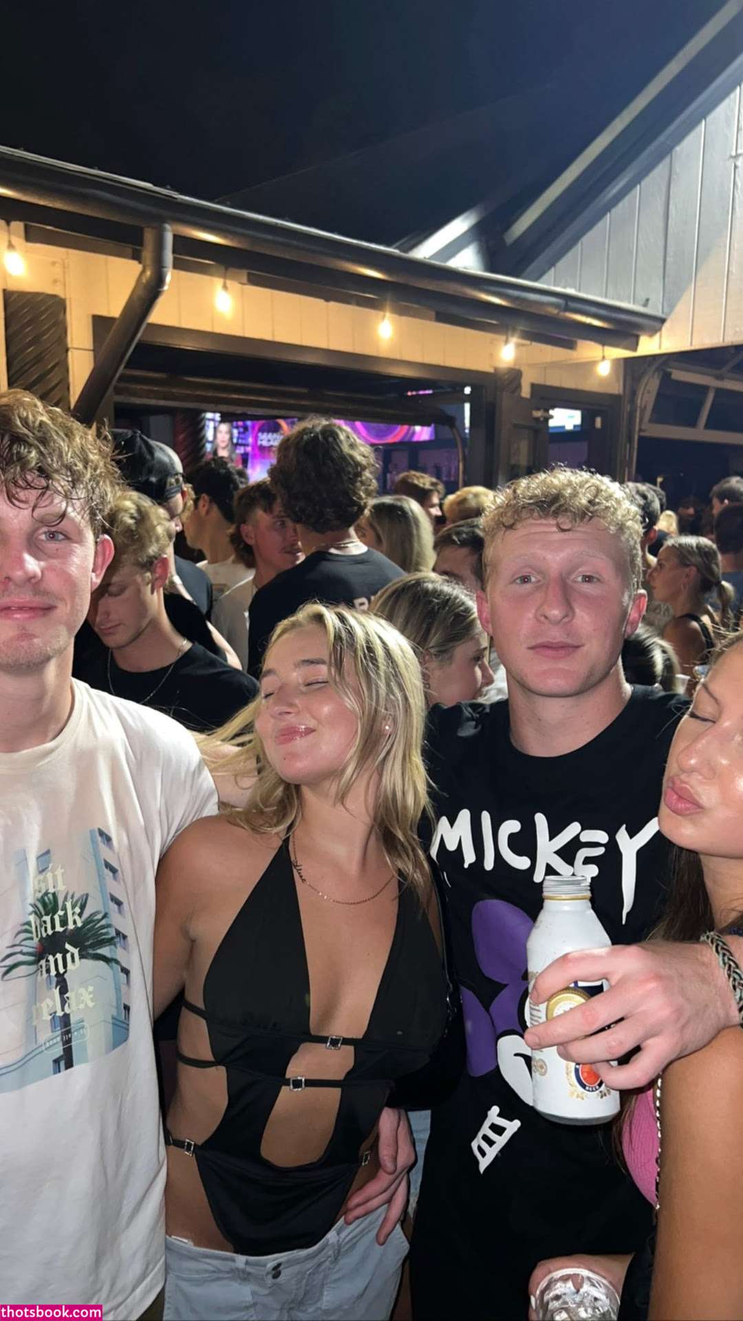 Alexa Meyer Photo #17