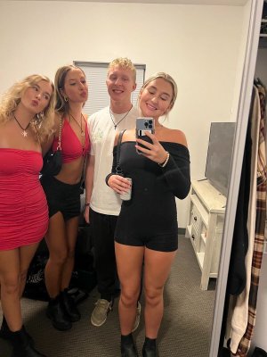 Alexa Meyer Photo #36