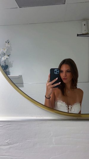 Jackie Aron Photo #12