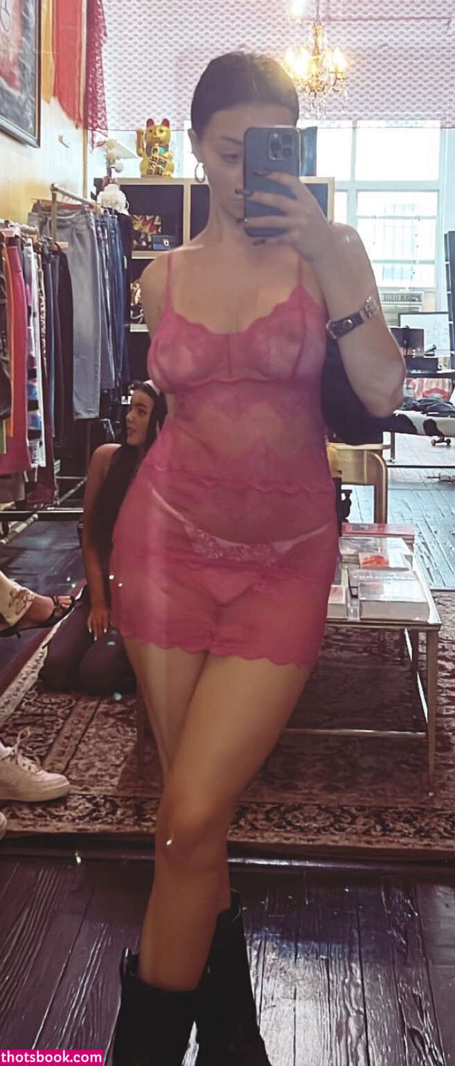 Vivica Santiago Photo #11