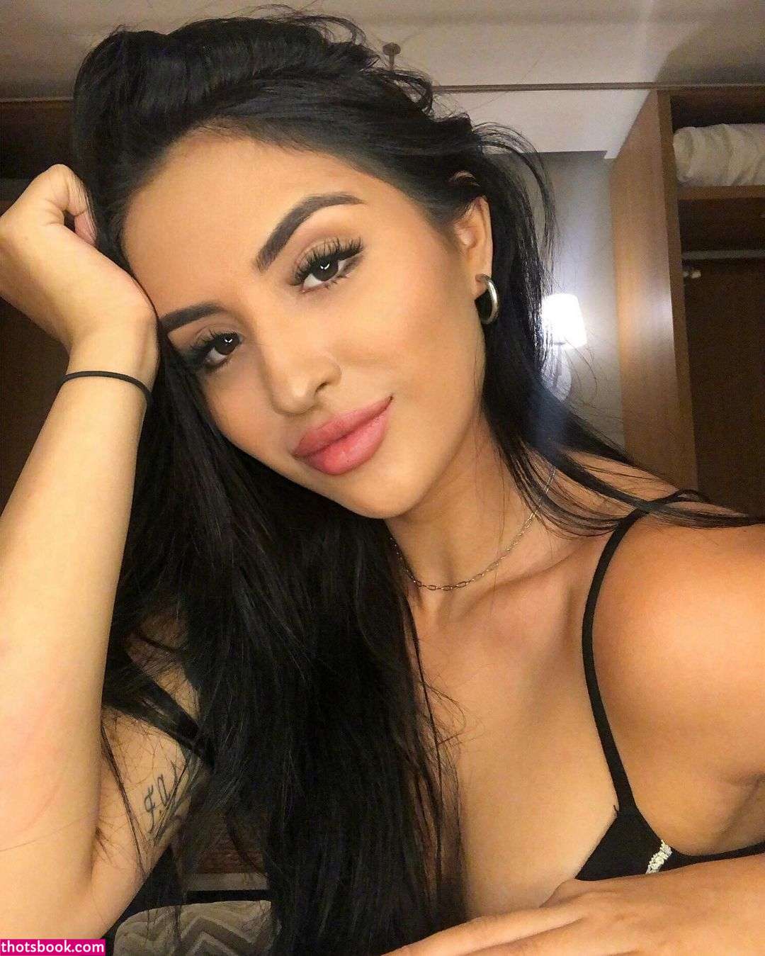 Yourfutureexwifey Photo #7