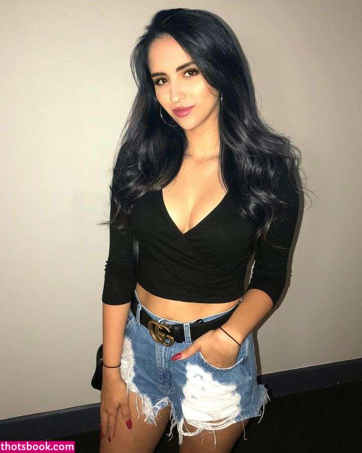 Yourfutureexwifey Photo #10