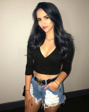 Yourfutureexwifey Photo #10