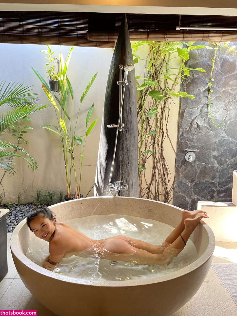 Theisabelproject Photo #3