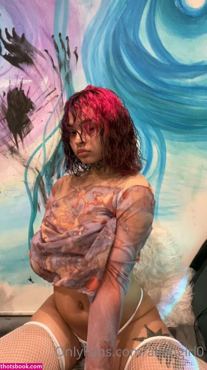 Aliengirl0 Photo #67