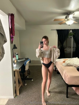 Kendall Jenson Photo #10