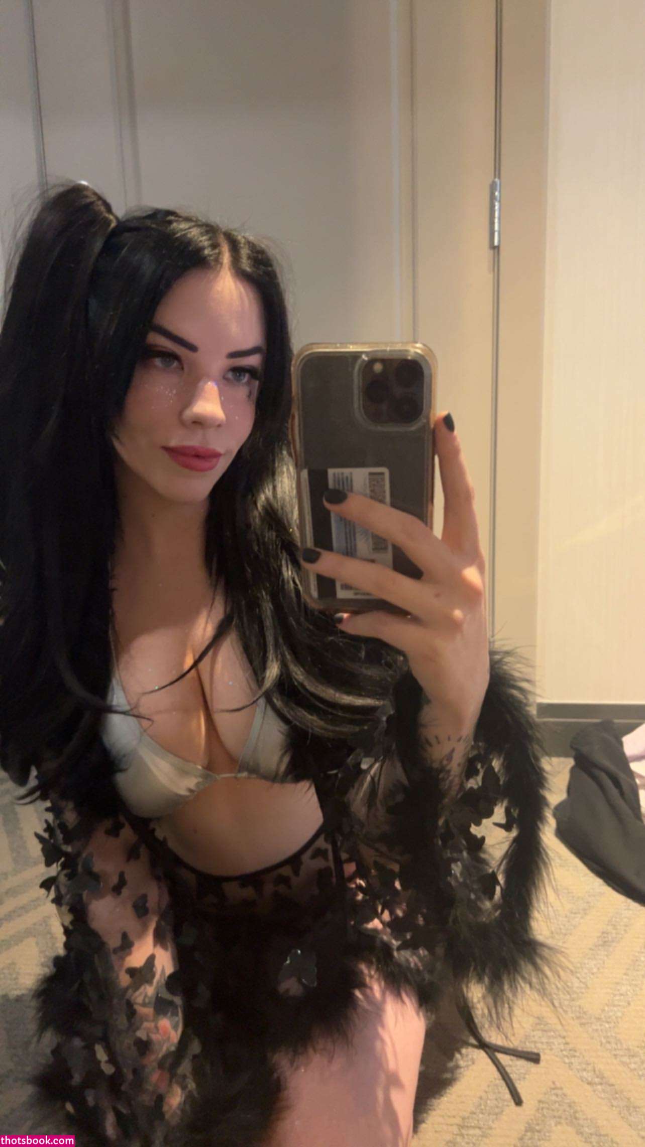 Deathlyill Photo #10