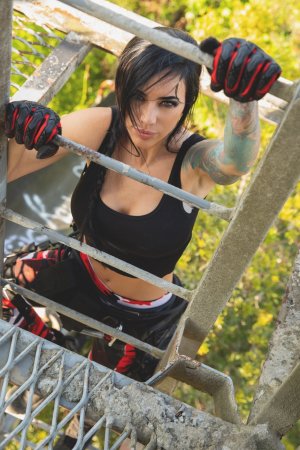 Alex Zedra Photo #22