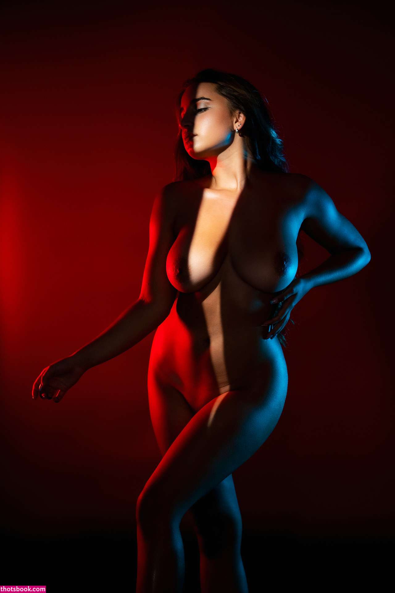 Celine Fairon Photo #10