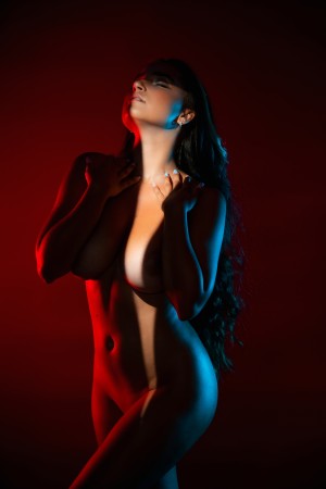 Celine Fairon Photo #12