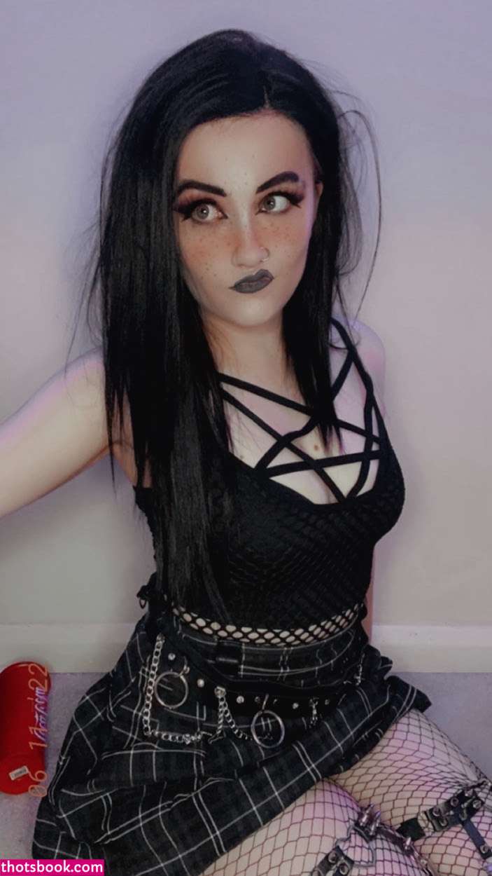 Sammidodgermines Photo #15