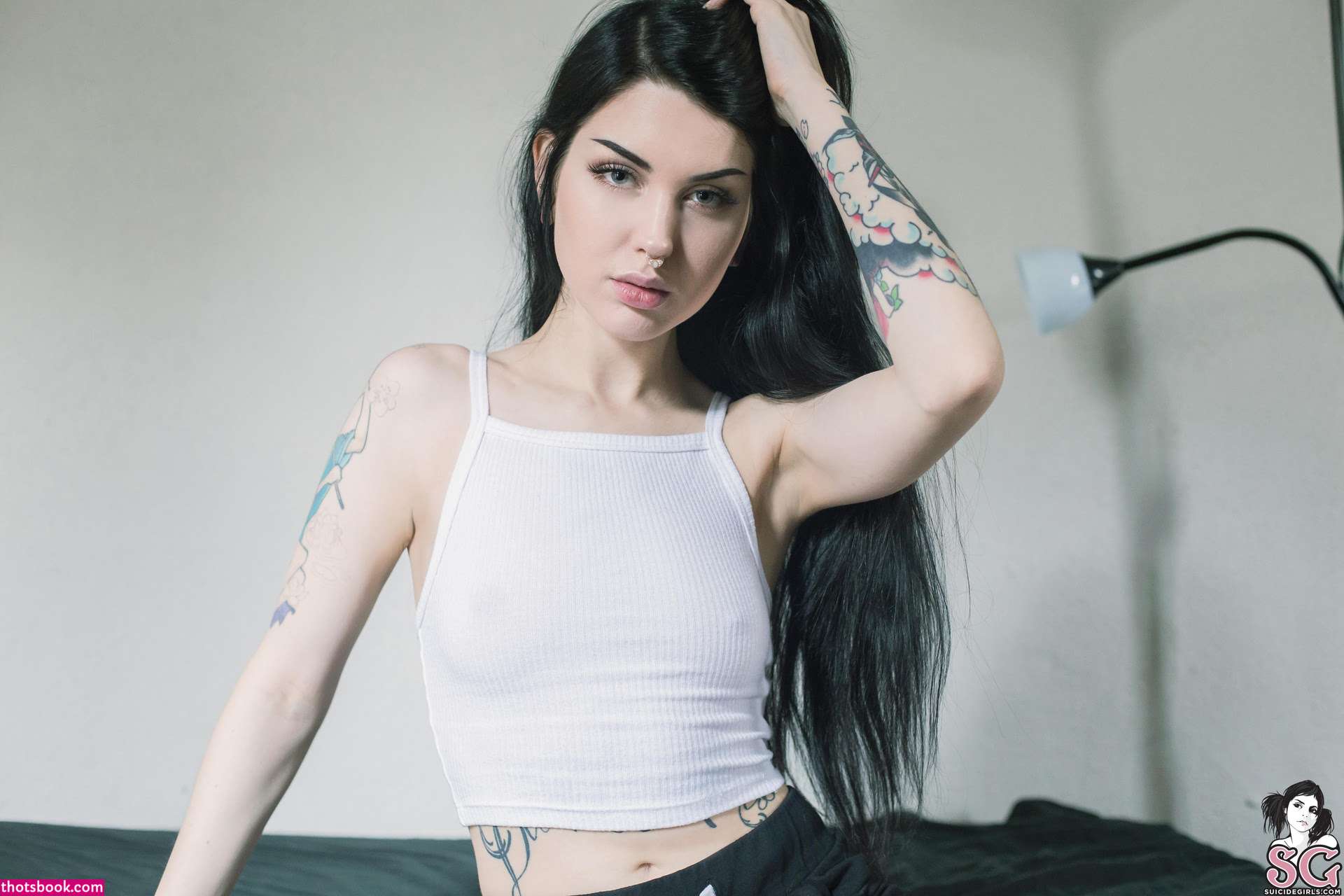 Ergans Ajna Photo #32