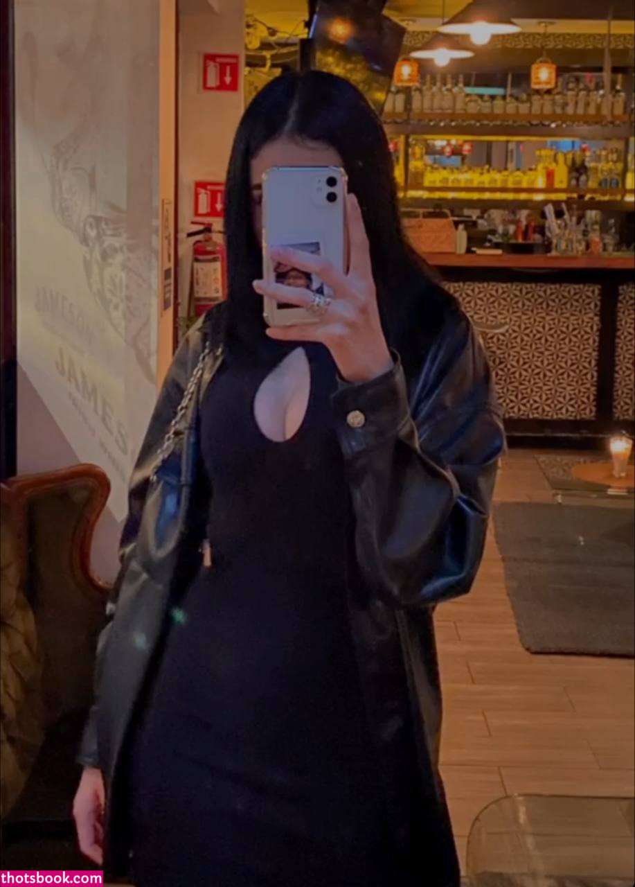 Mariana Grimaldi Photo #21