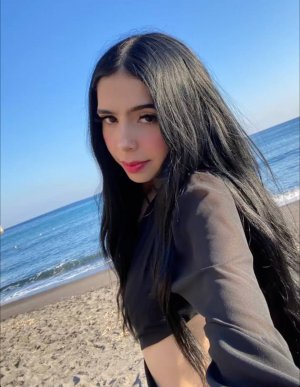 Mariana Grimaldi Photo #3