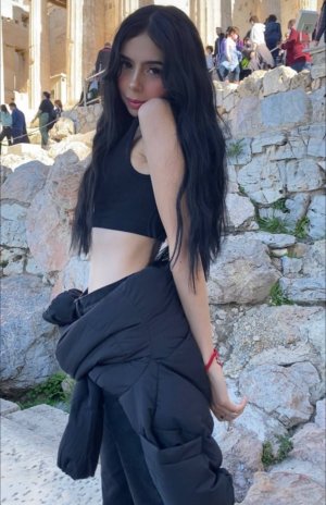 Mariana Grimaldi Photo #15