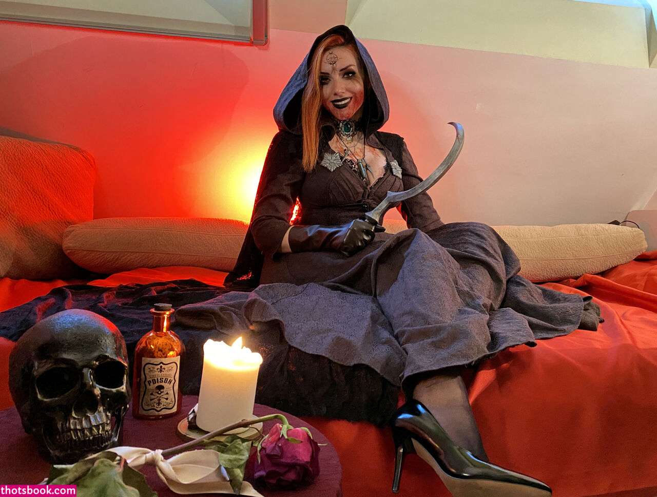 Ezy Summers Photo #165