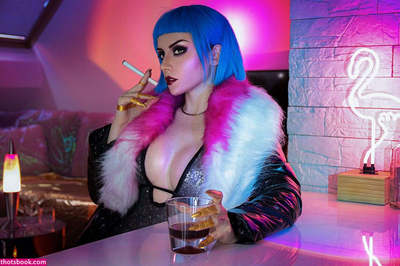 Ezy Summers Photo #190