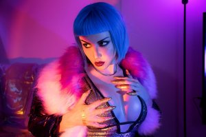 Ezy Summers Photo #195