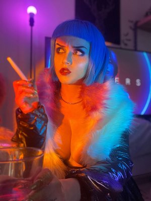 Ezy Summers Photo #202