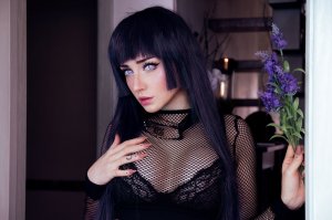 Ezy Summers Photo #288