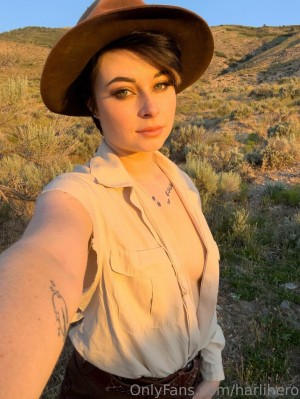 Harliantihero Photo #59