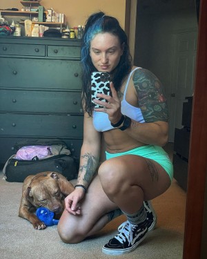 Kris Statlander Photo #12