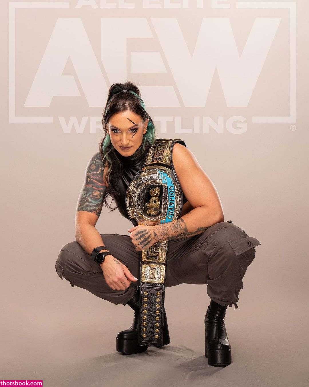 Kris Statlander Photo #35