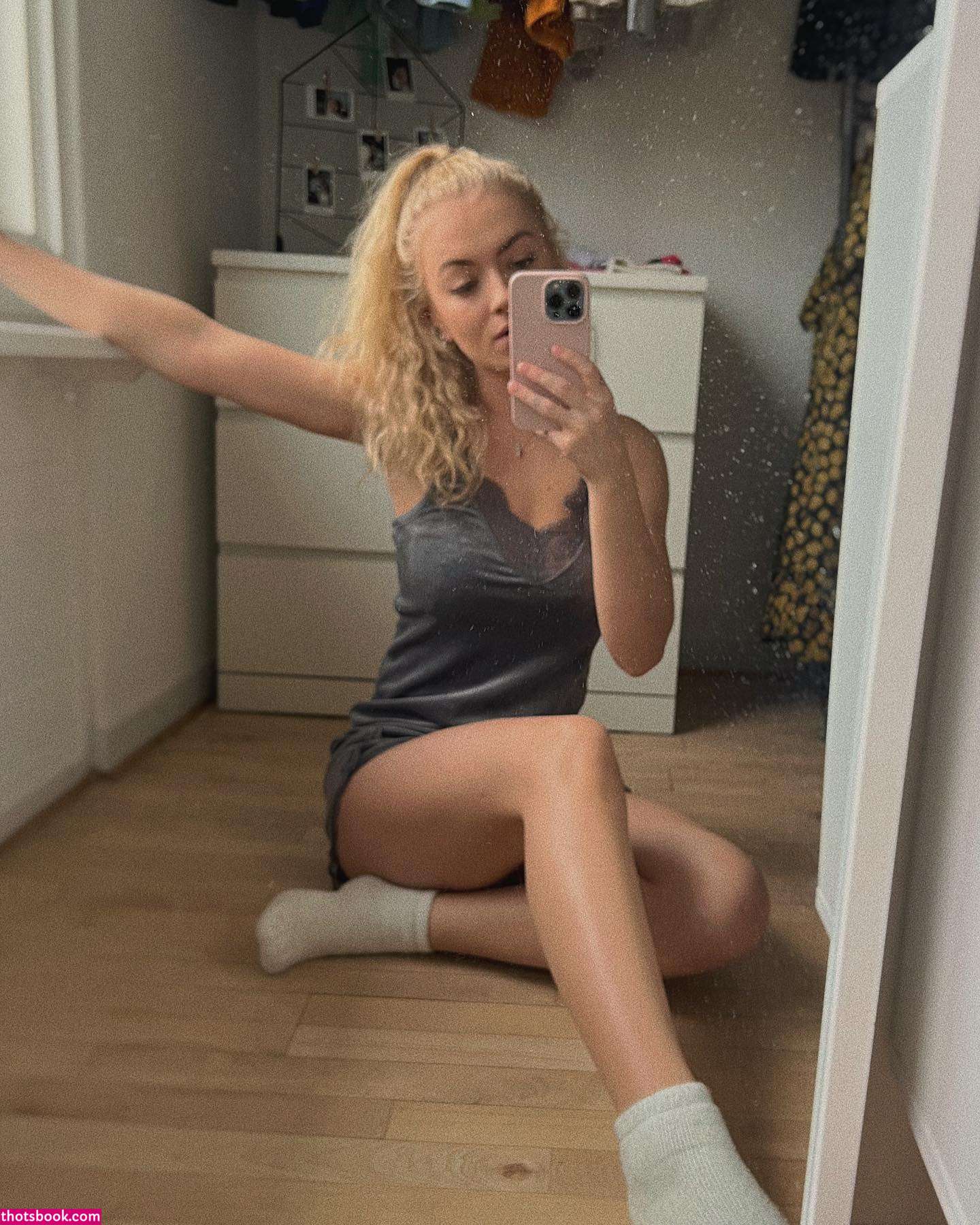 Mimichaela Lintrup Photo #73