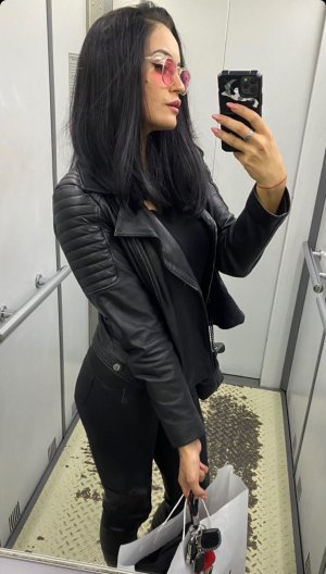 Ayaksnedevv Aisatsana Photo #24