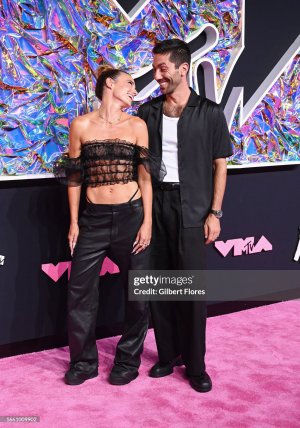 Laura Perlongo Photo #28