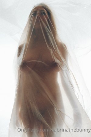 Sabrinathebunny Photo #23