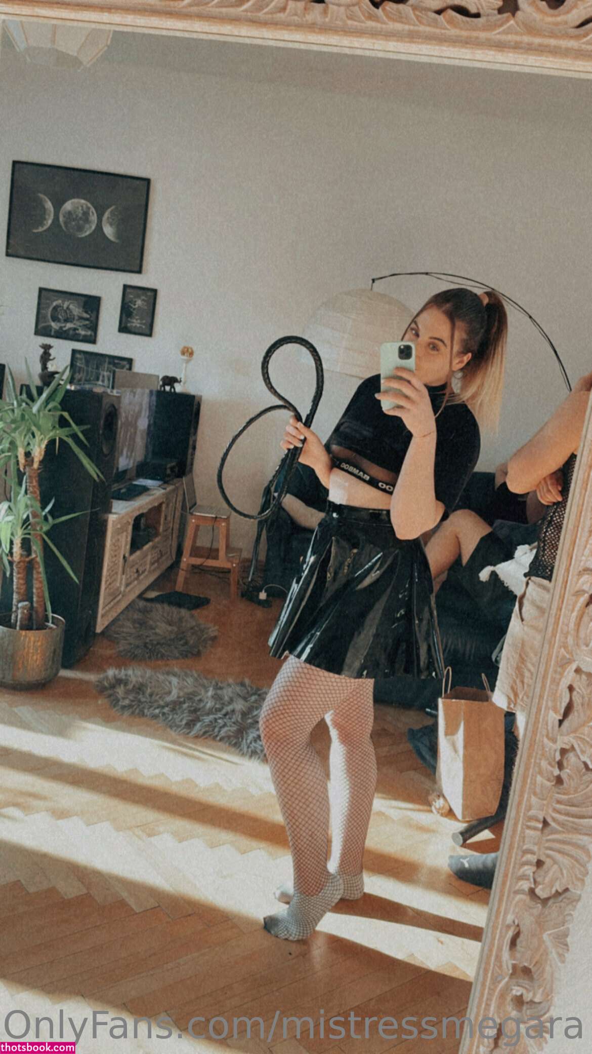 Mistressmegara Photo #5