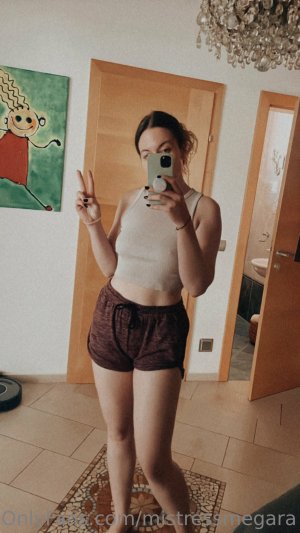 Mistressmegara Photo #6