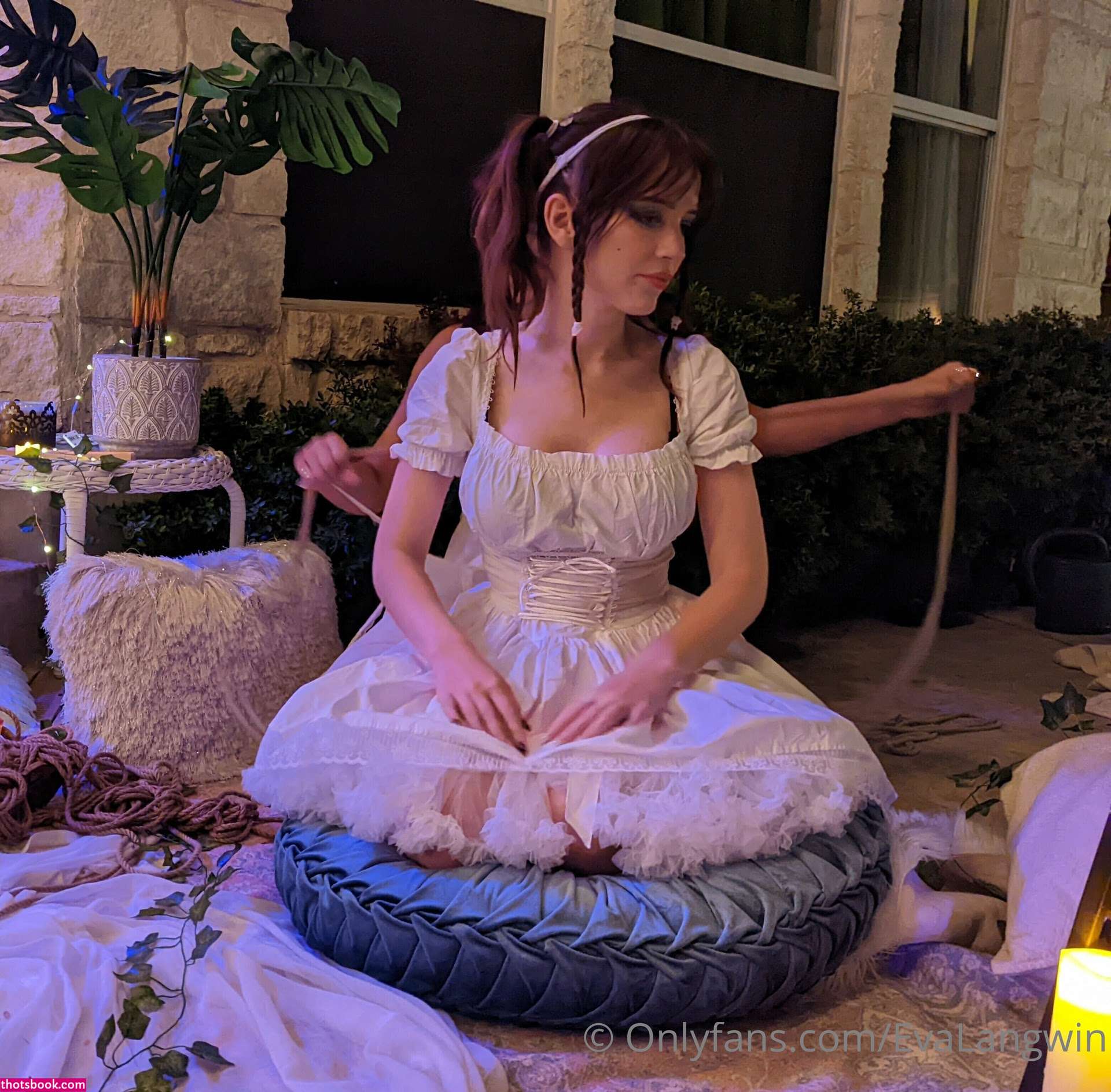 Eva Langwin Photo #261