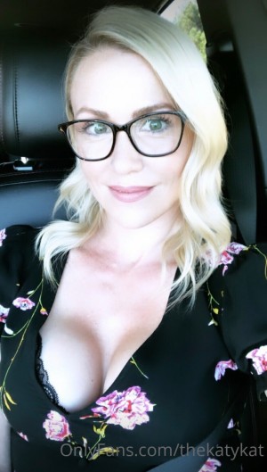 Katy Shelor Photo #12