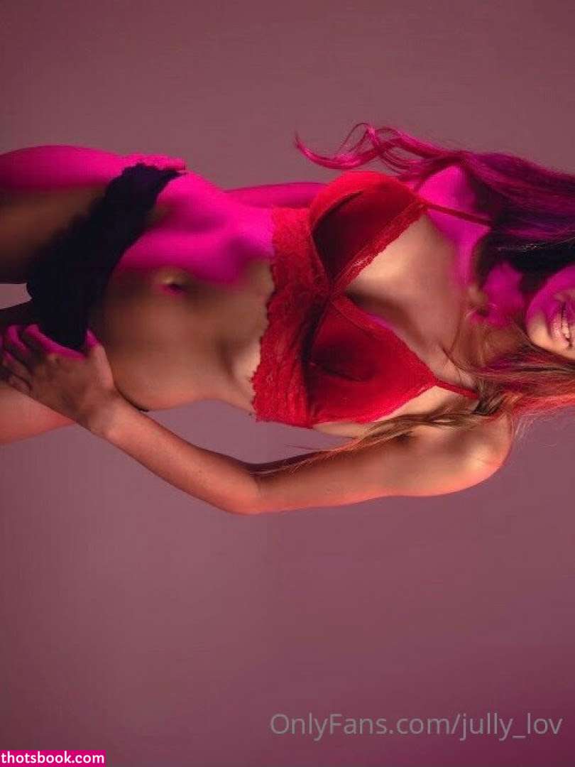 Jully Lov Photo #47