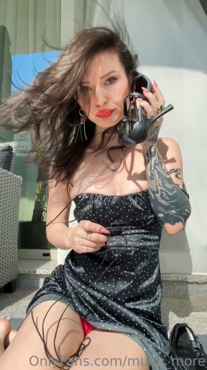 Ernesta Guevara Photo #112