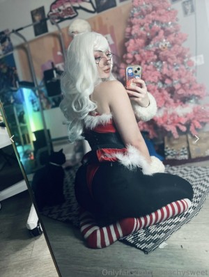 ipeachysweet Photo #10