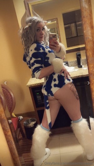 ipeachysweet Photo #20