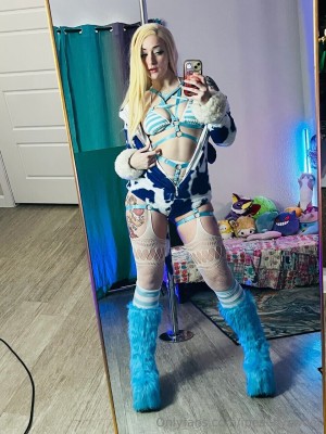 ipeachysweet Photo #38