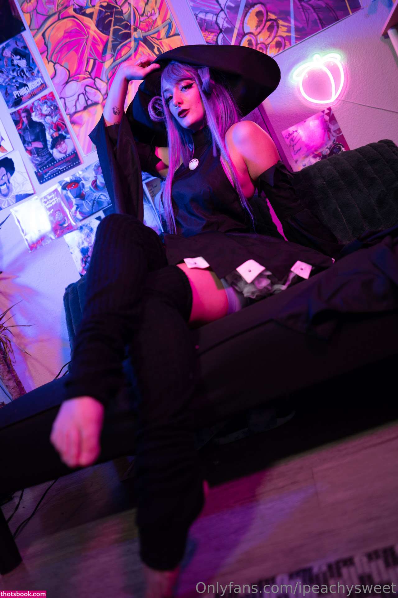 ipeachysweet Photo #74