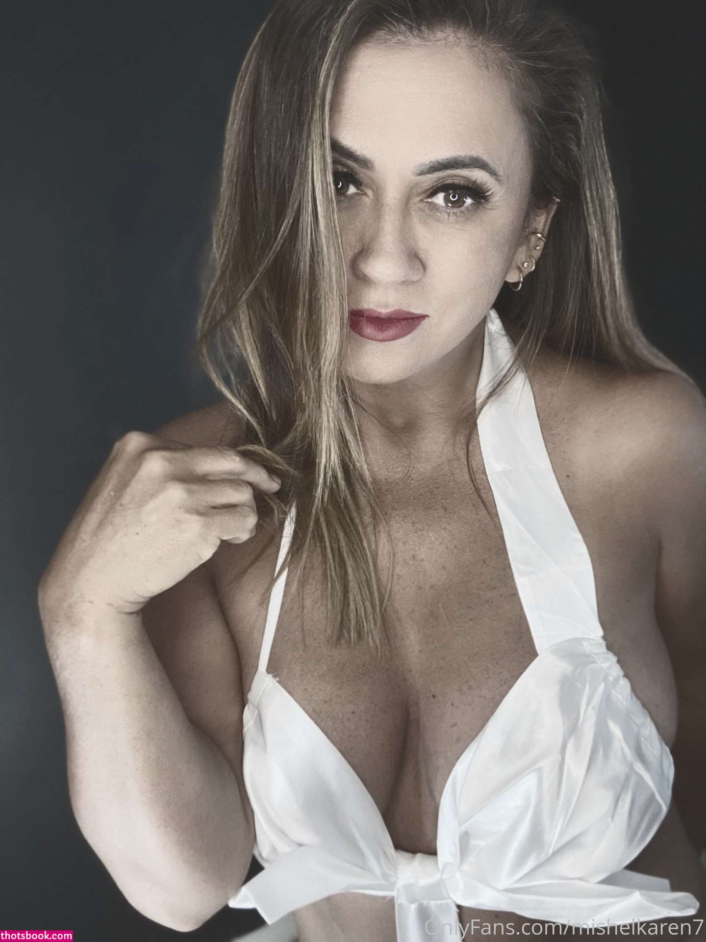 Mishel Karen Photo #3