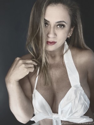 Mishel Karen Photo #3