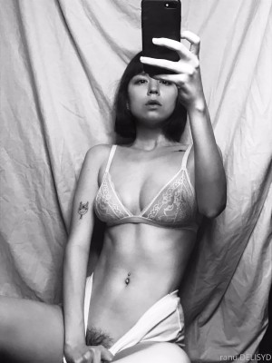 Ultrababee Photo #208